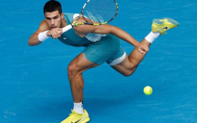 Alcaraz lehengerlő módon, Djokovic rutinból hozta a kötelezőt